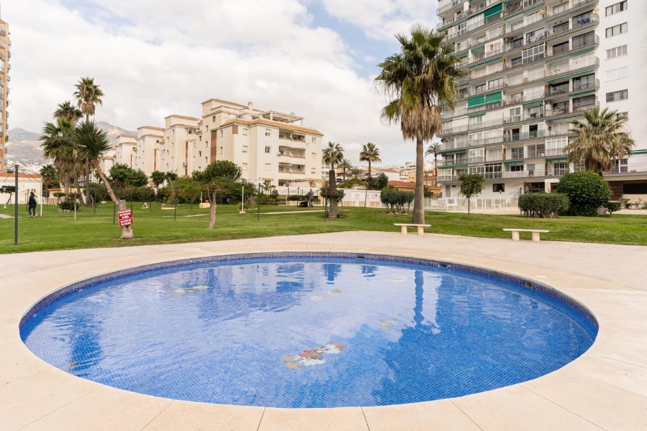 Mi Casa De La Playa -Estudio Frente Al Mar- Lägenhet Benalmádena Exteriör bild